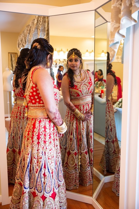 Top reviewd Indian Bridal Make-up Artist, Bridal hair stylist & Bridal Henna Artist  in Virginia / DC / MD ,(www.shruti-salon.com)