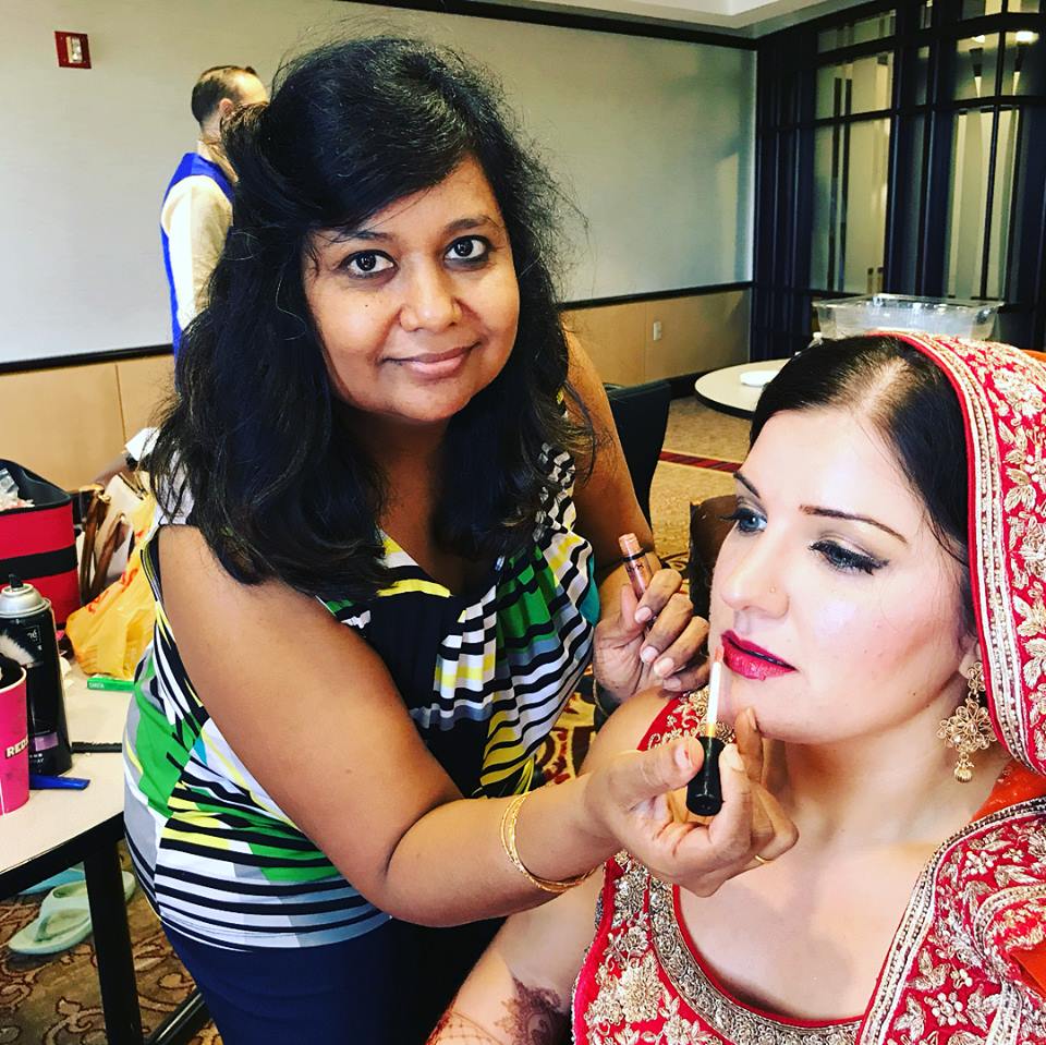 Top reviewd Indian Bridal Make-up Artist, Bridal hair stylist & Bridal Henna Artist  in Virginia / DC / MD ,(www.shruti-salon.com)